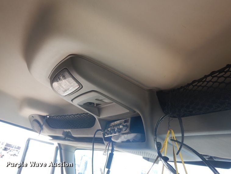 image for item HM9238 2012 International ProStar  semi truck