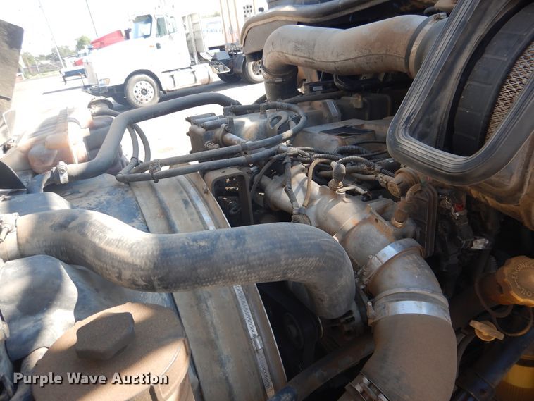 image for item HM9238 2012 International ProStar  semi truck