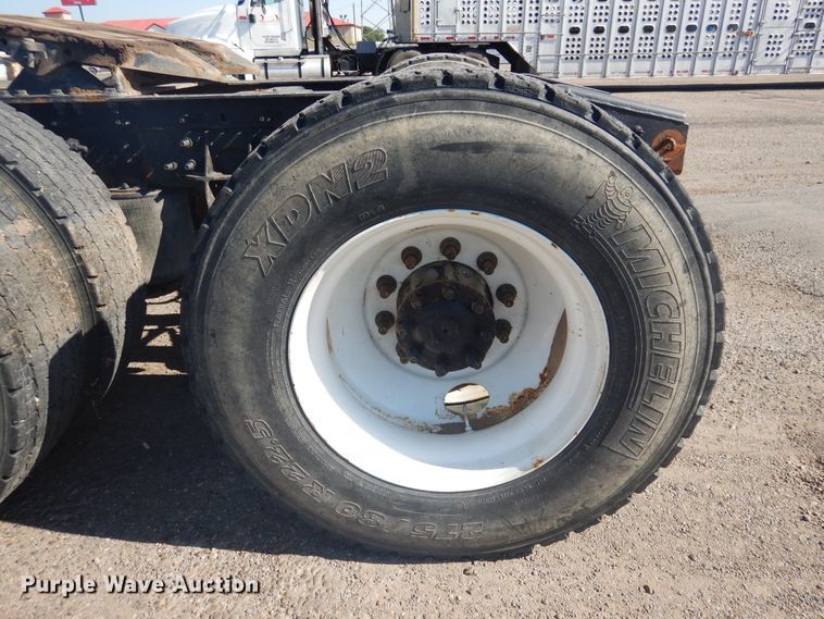 image for item HM9238 2012 International ProStar  semi truck