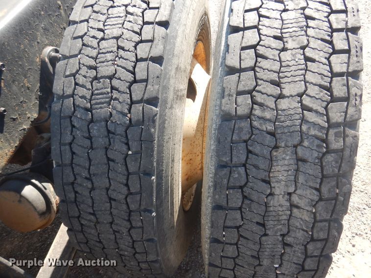 image for item HM9238 2012 International ProStar  semi truck