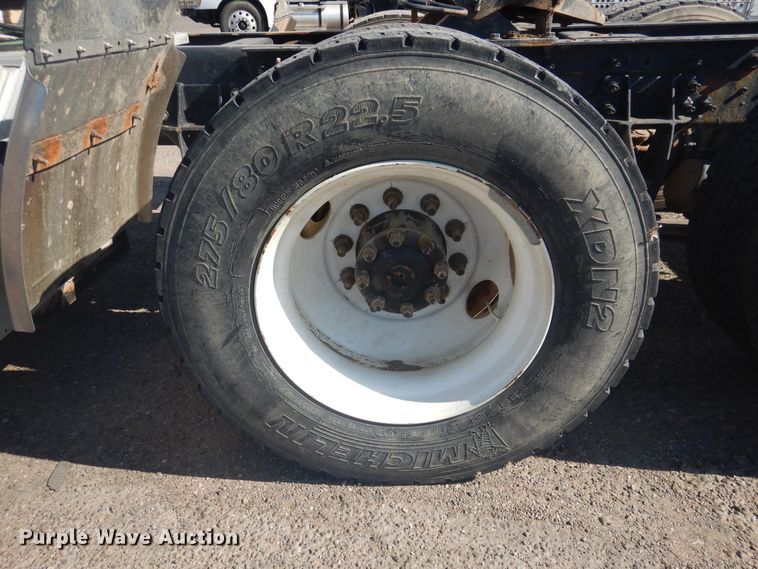 image for item HM9238 2012 International ProStar  semi truck