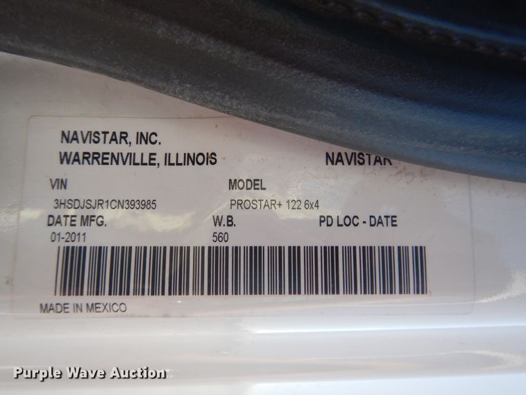 image for item HM9238 2012 International ProStar  semi truck