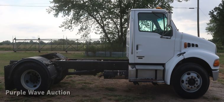 image for item HT9652 2005 Sterling Acterra  semi truck