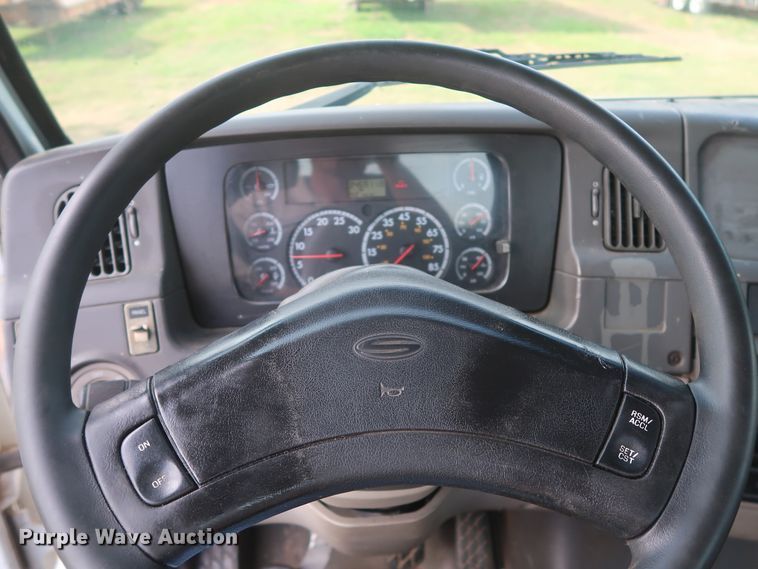 image for item HT9652 2005 Sterling Acterra  semi truck