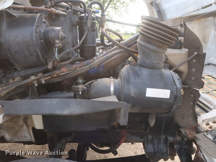 image for item HT9652 2005 Sterling Acterra  semi truck