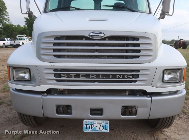 image for item HT9652 2005 Sterling Acterra  semi truck