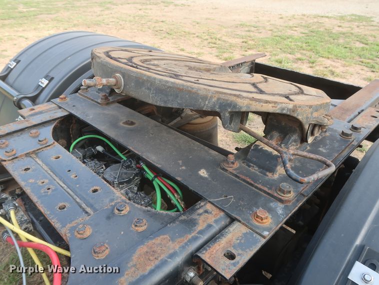 image for item HT9652 2005 Sterling Acterra  semi truck