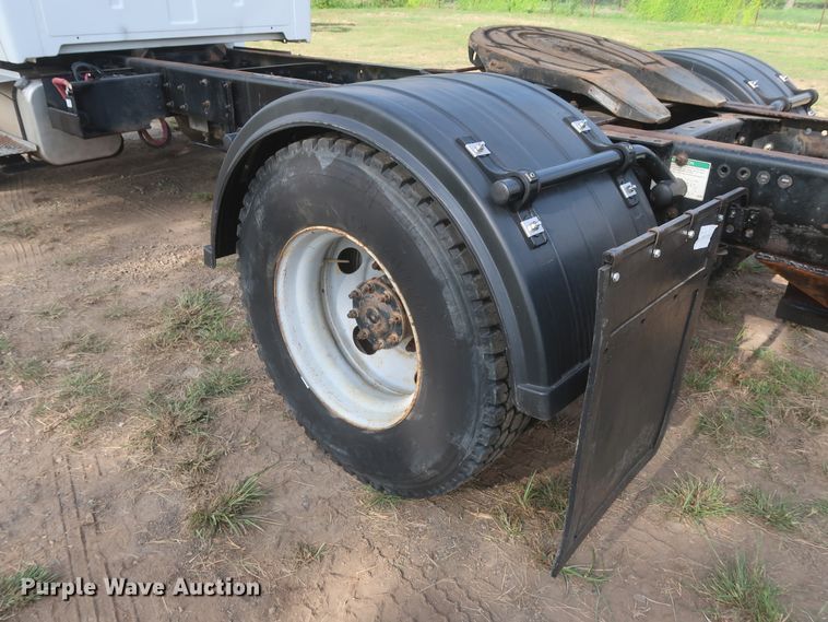 image for item HT9652 2005 Sterling Acterra  semi truck