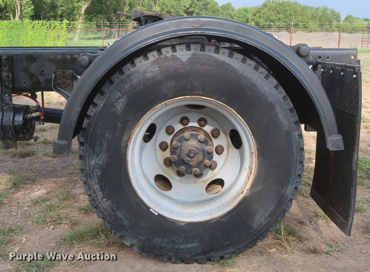 image for item HT9652 2005 Sterling Acterra  semi truck