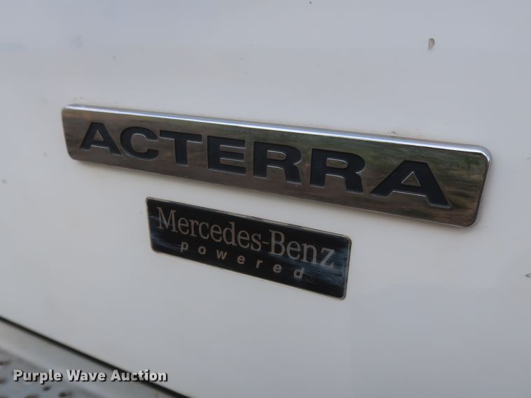 image for item HT9652 2005 Sterling Acterra  semi truck