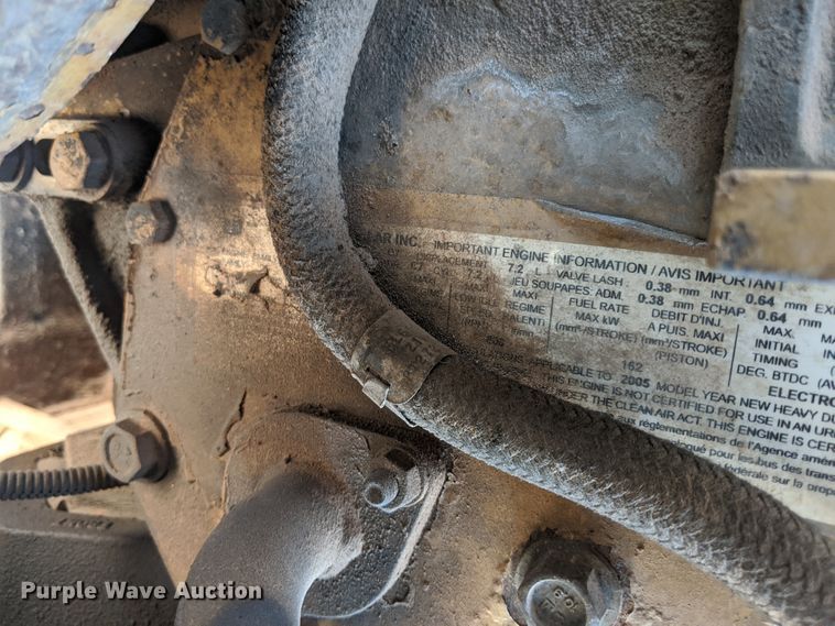 image for item HT9663 2006 Chevrolet C7500  bucket truck