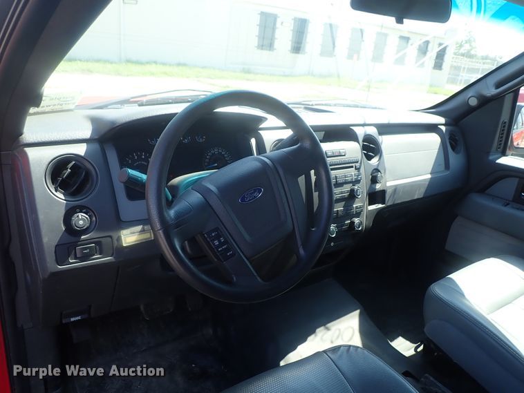 image for item DC1439 2013 Ford F150  SuperCrew pickup truck