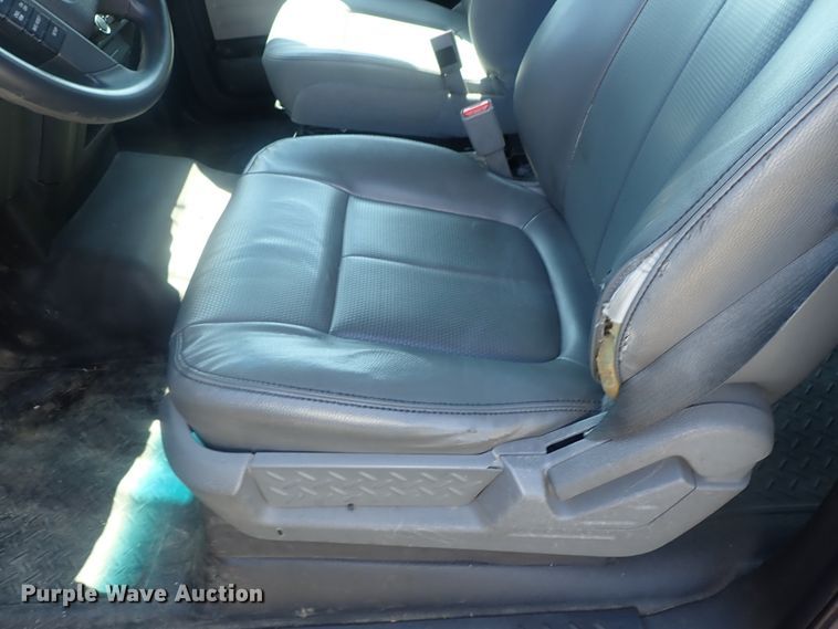 image for item DC1439 2013 Ford F150  SuperCrew pickup truck