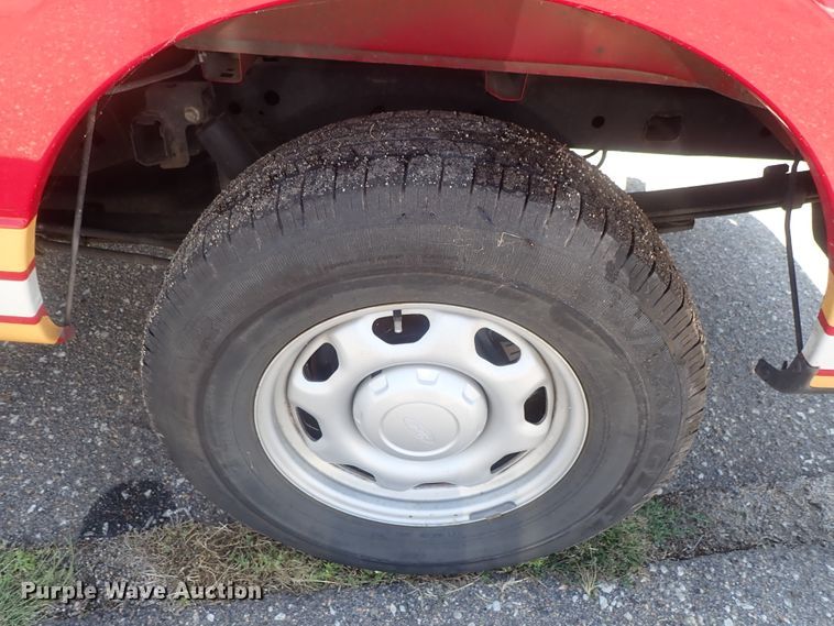 image for item DC1439 2013 Ford F150  SuperCrew pickup truck