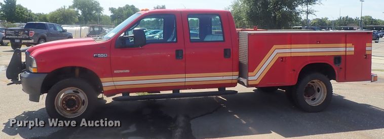 image for item DC1440 2004 Ford F550  Crew Cab utility truck