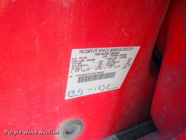 image for item DC1440 2004 Ford F550  Crew Cab utility truck