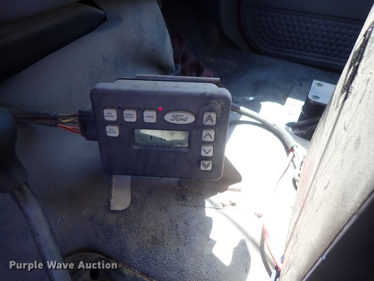 image for item DC1440 2004 Ford F550  Crew Cab utility truck