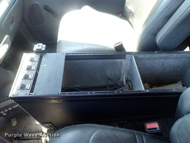 image for item DC1440 2004 Ford F550  Crew Cab utility truck