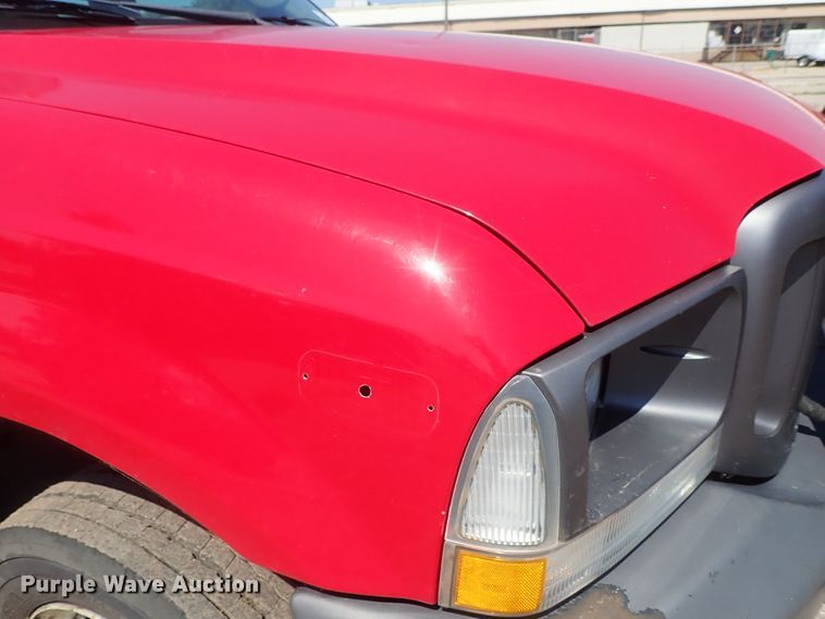 image for item DC1440 2004 Ford F550  Crew Cab utility truck