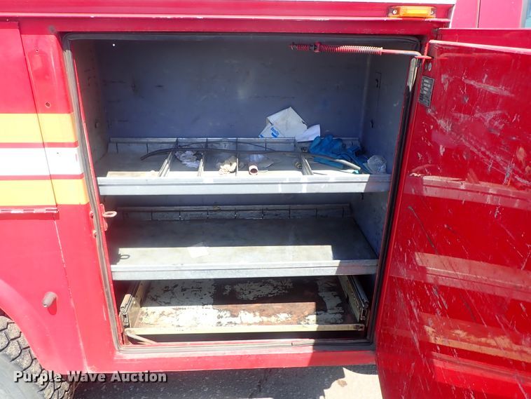 image for item DC1440 2004 Ford F550  Crew Cab utility truck