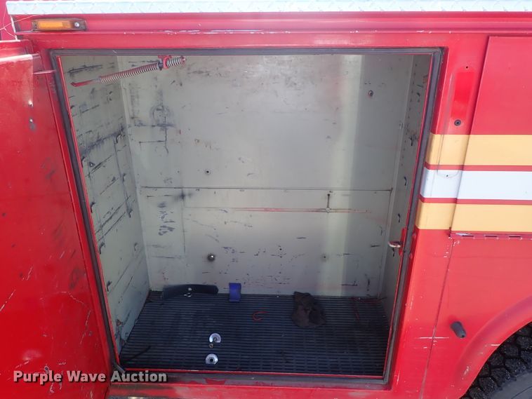 image for item DC1440 2004 Ford F550  Crew Cab utility truck