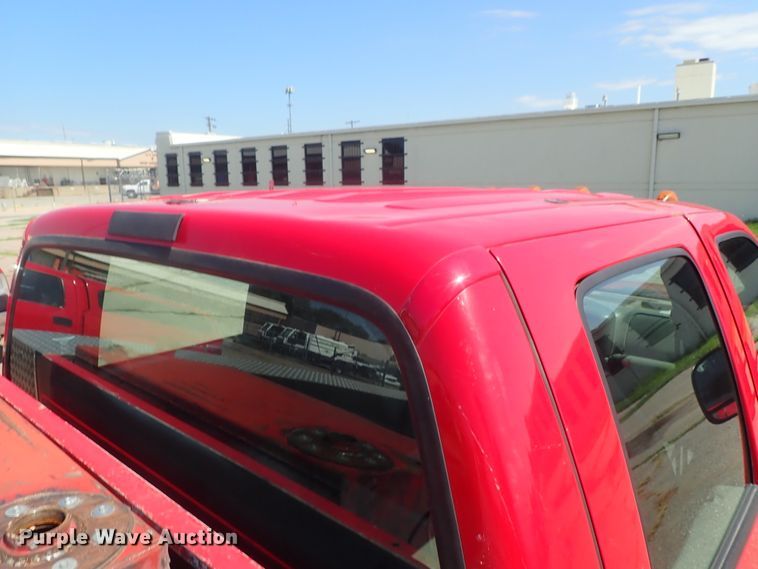 image for item DC1440 2004 Ford F550  Crew Cab utility truck