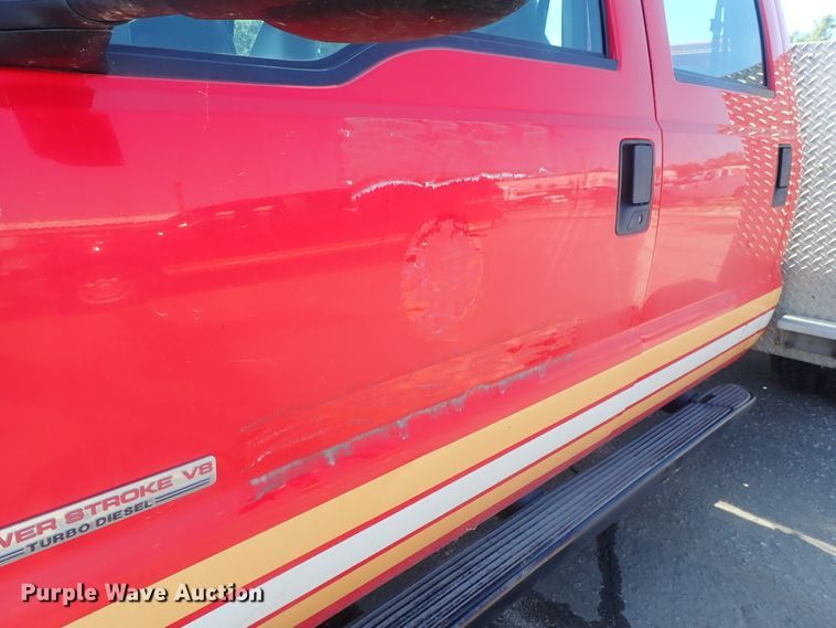 image for item DC1440 2004 Ford F550  Crew Cab utility truck