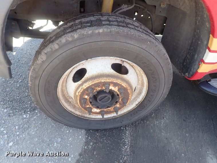 image for item DC1440 2004 Ford F550  Crew Cab utility truck