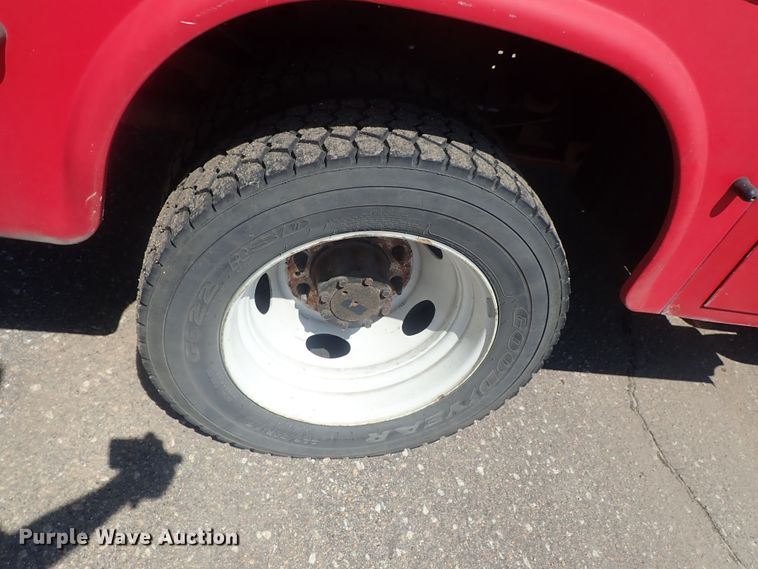 image for item DC1440 2004 Ford F550  Crew Cab utility truck