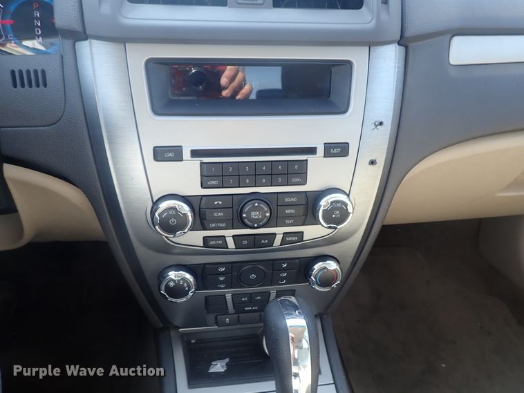 image for item DI4500 2010 Ford Fusion SE