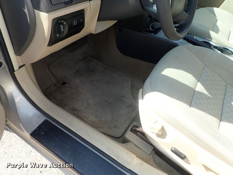 image for item DI4500 2010 Ford Fusion SE