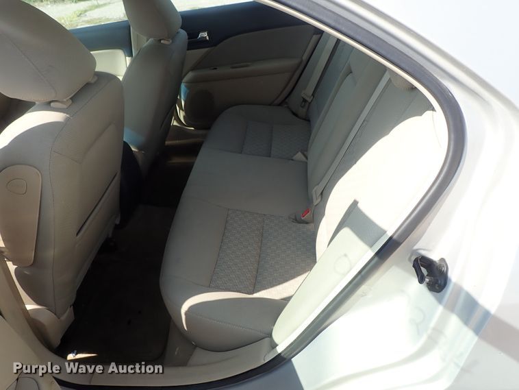 image for item DI4500 2010 Ford Fusion SE