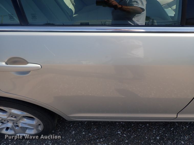 image for item DI4500 2010 Ford Fusion SE