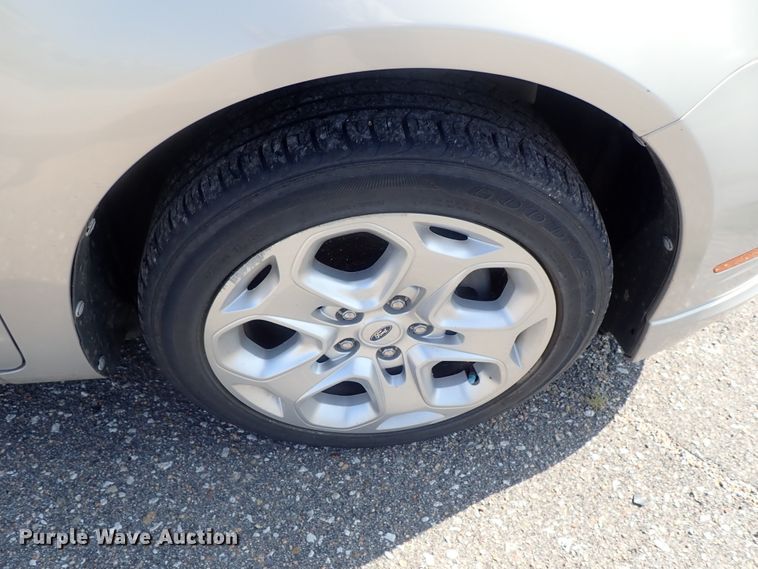 image for item DI4500 2010 Ford Fusion SE