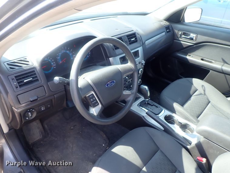 image for item DI4501 2010 Ford Fusion SE