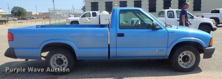 image for item DI4507 1997 Chevrolet S10  pickup truck