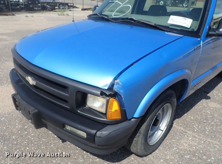 image for item DI4507 1997 Chevrolet S10  pickup truck