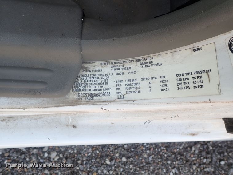 image for item DI4509 2005 Chevrolet Colorado  pickup truck