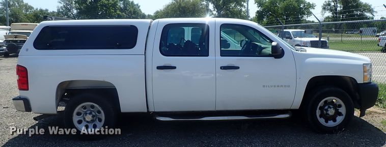 image for item DI4517 2011 Chevrolet Silverado 1500  Crew Cab pickup truck