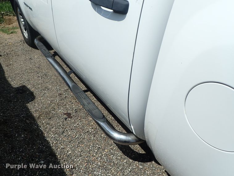 image for item DI4517 2011 Chevrolet Silverado 1500  Crew Cab pickup truck