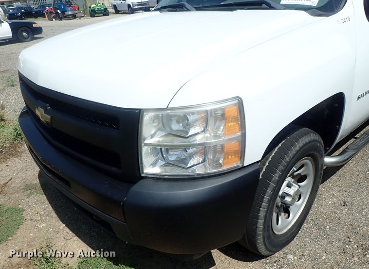 image for item DI4517 2011 Chevrolet Silverado 1500  Crew Cab pickup truck