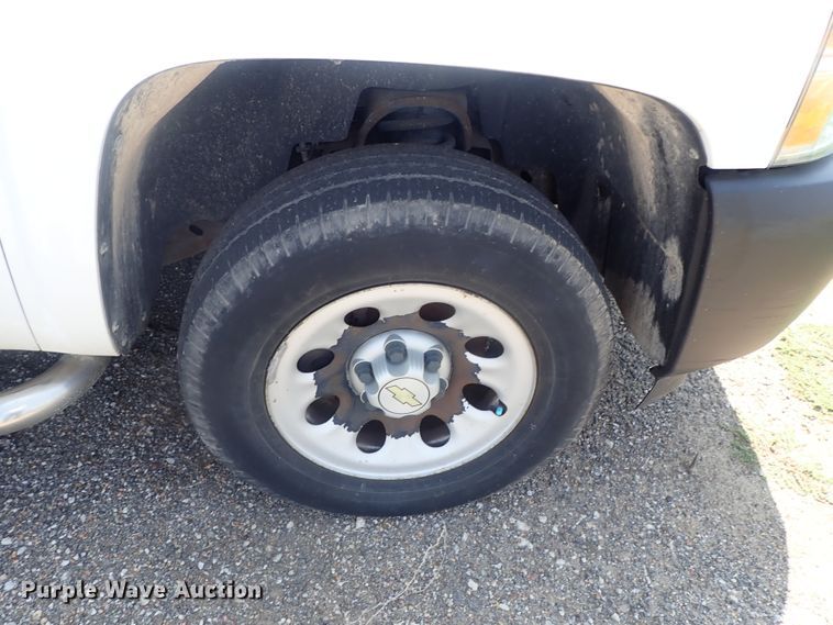 image for item DI4517 2011 Chevrolet Silverado 1500  Crew Cab pickup truck