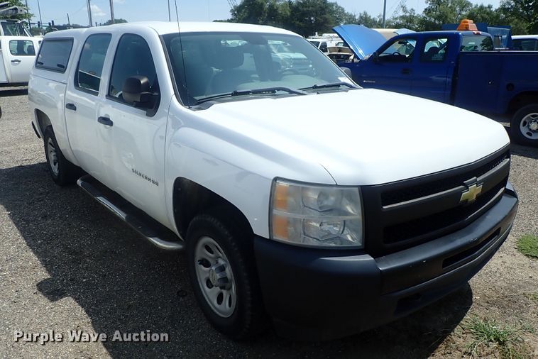 image for item DI4518 2011 Chevrolet Silverado 1500  Crew Cab pickup truck