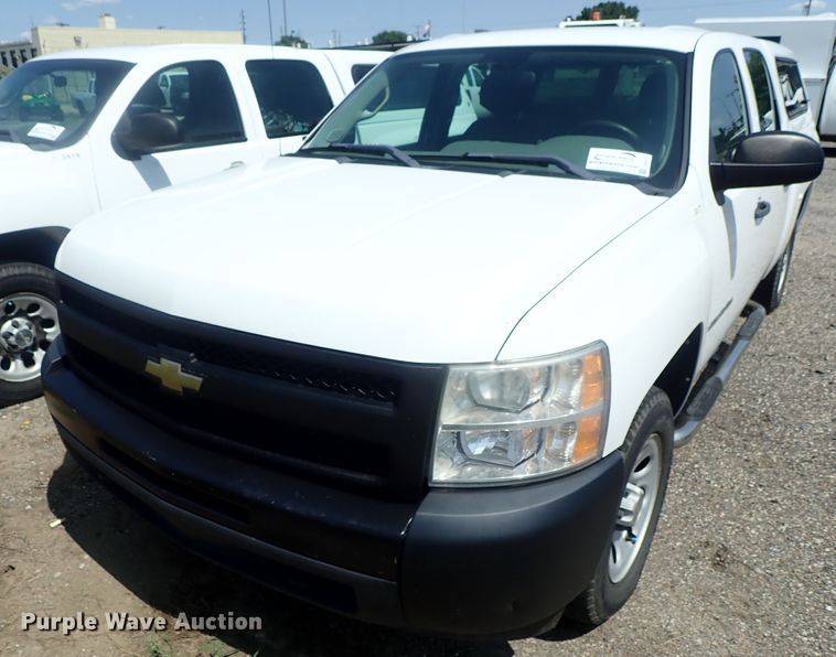 image for item DI4518 2011 Chevrolet Silverado 1500  Crew Cab pickup truck