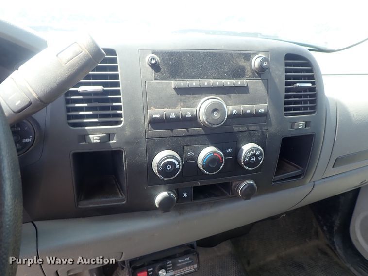 image for item DI4518 2011 Chevrolet Silverado 1500  Crew Cab pickup truck