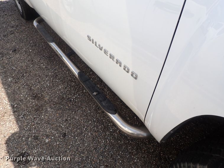 image for item DI4518 2011 Chevrolet Silverado 1500  Crew Cab pickup truck