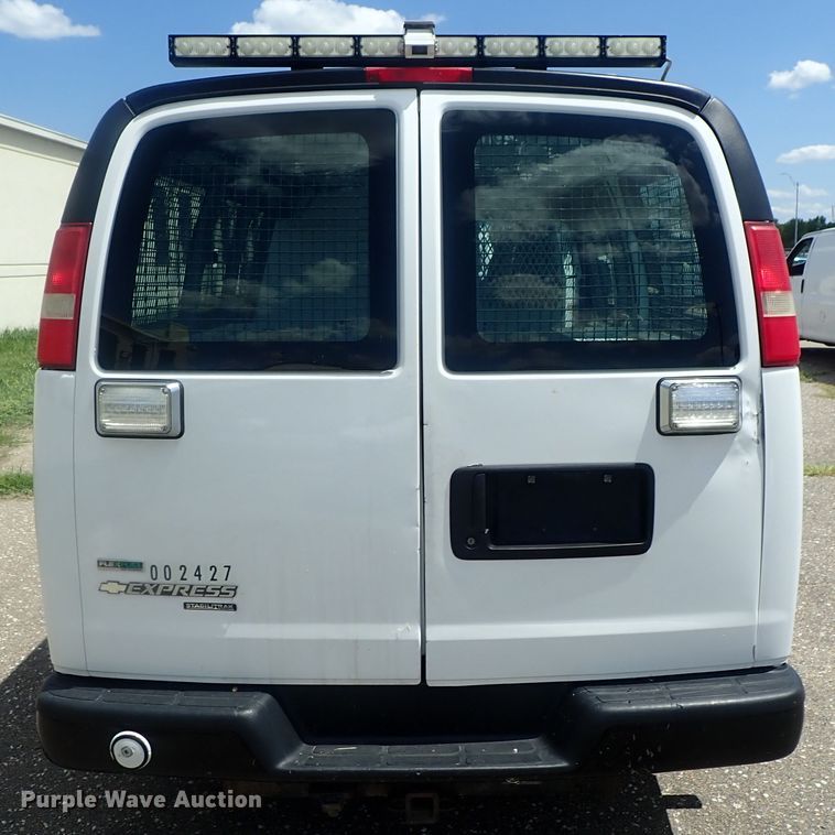image for item DI4528 2011 Chevrolet Express 2500  van