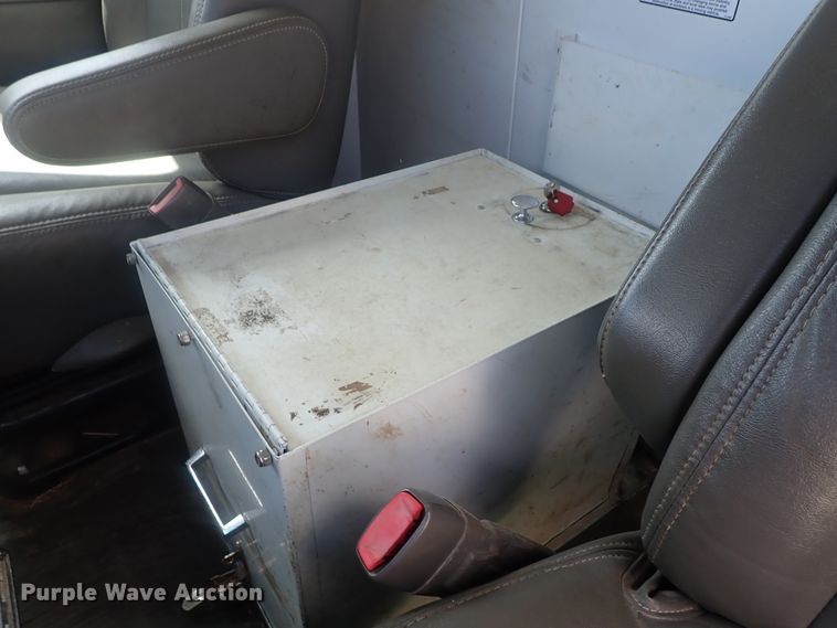 image for item DI4528 2011 Chevrolet Express 2500  van