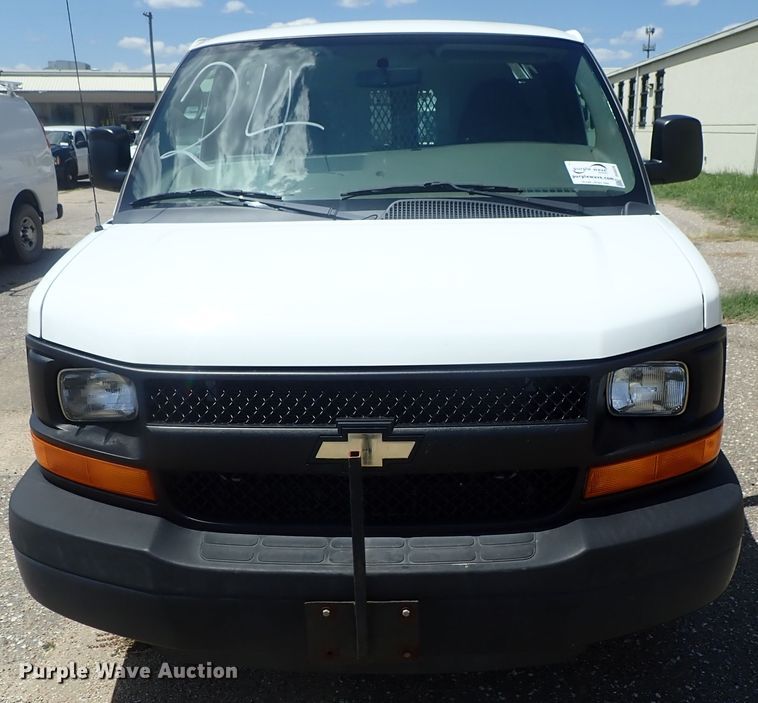image for item DI4529 2014 Chevrolet Express 2500  van
