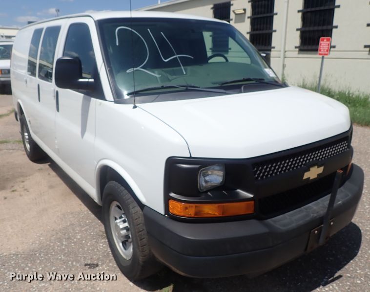 image for item DI4529 2014 Chevrolet Express 2500  van